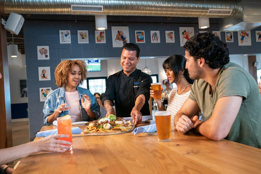 Lapper Sports Bar + Kitchen pet friendly spot in San Diego