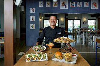 Lapper Sports Bar + Kitchen