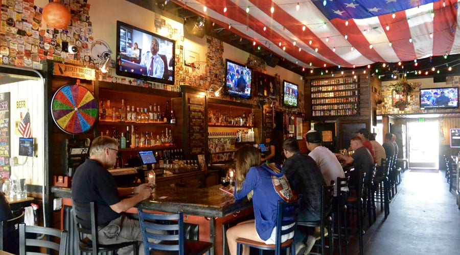 Harbor Town Pub: Dog Friendly Pub in San Diego
