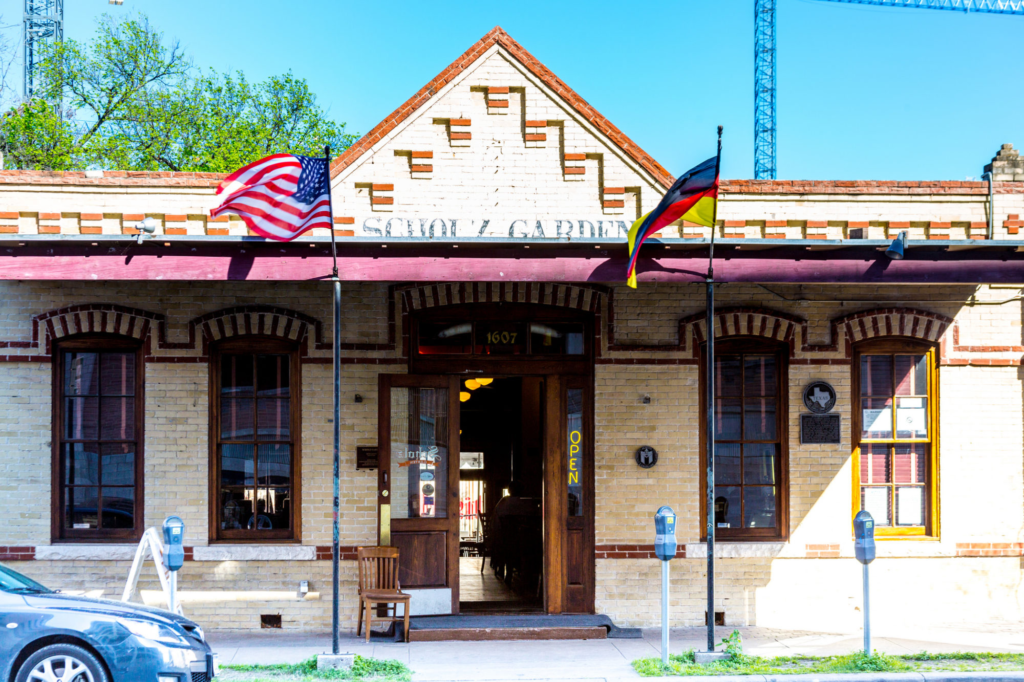 Scholz Garten Dog Friendly Restaurant in Austin