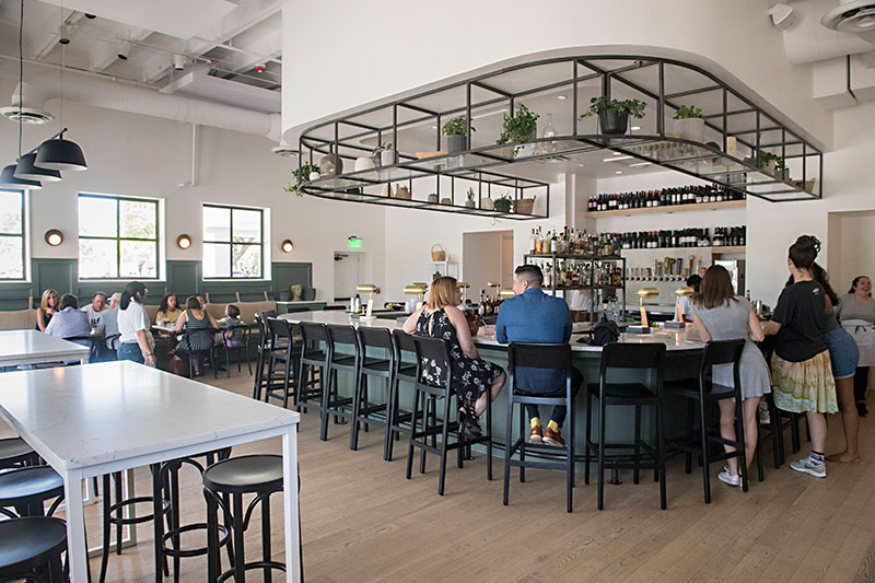 Hank's Austin, Dog Friendly Restaurant