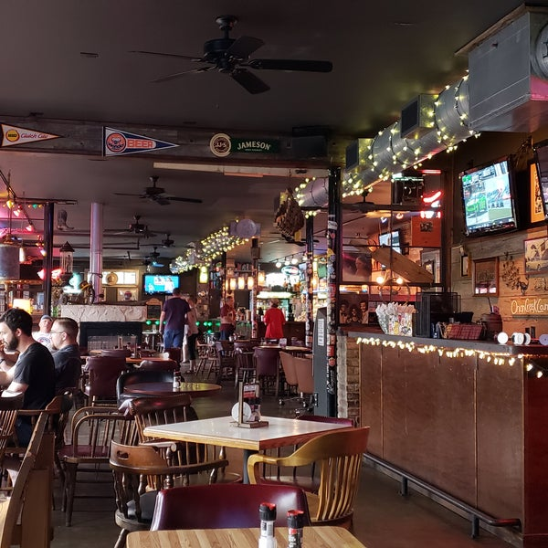 Canyon Creek Pet Friendly Restaurant in Houston