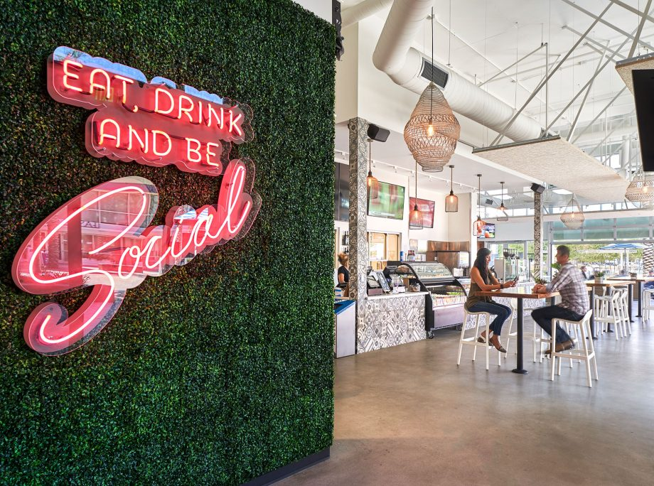 Park Social pet friendly restaurant in San Diego