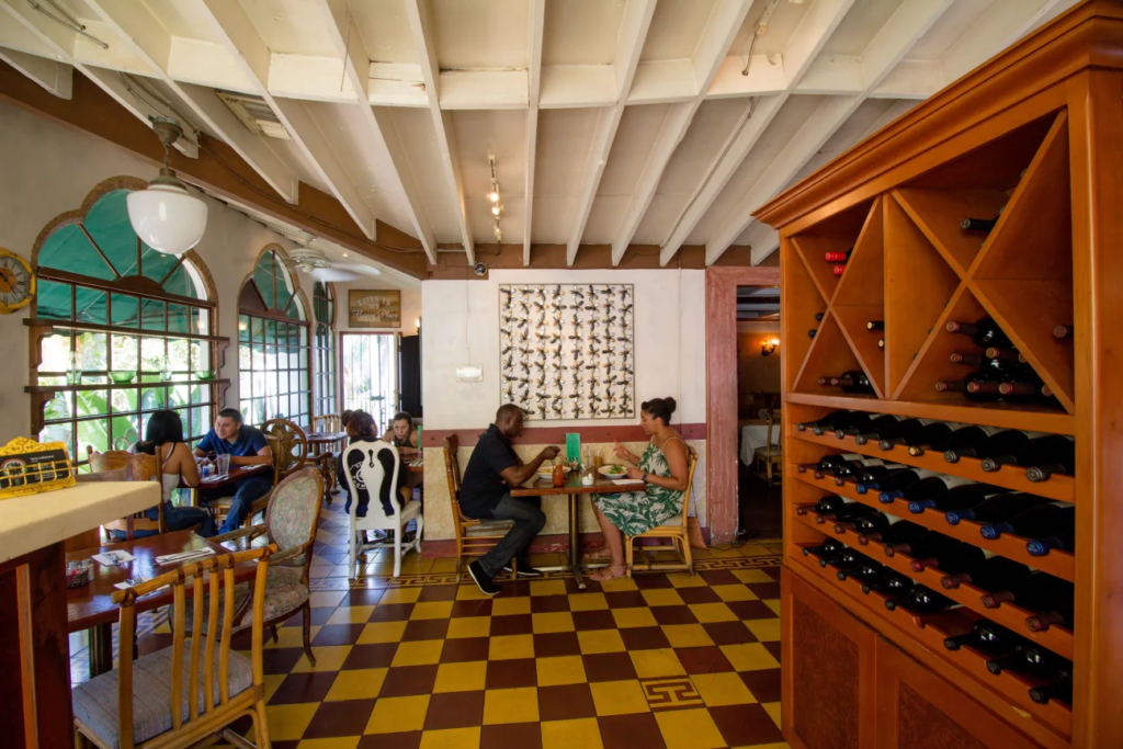 Parkhouse Eatery pet friendly restaurant in San Diego