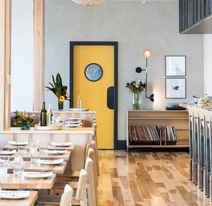 Donna Mac Dog Friendly Restaurant in the Calgary