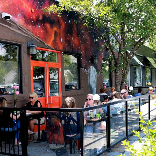 Tiramisu Bistro