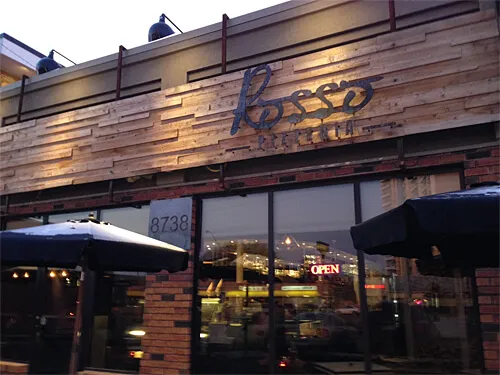 Rosso Pizzeria: Restaurants that Love Dogs