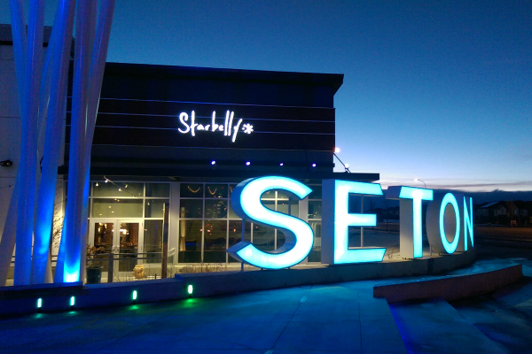 Starbelly Open Kitchen and Lounge