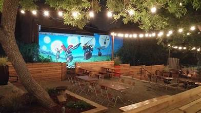 Dog Friendly Restaurant in Denver: Recess Beer Garden
