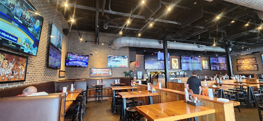 Double Dogs: Special Offers at the Best Pet-Friendly Restaurants!