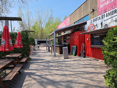 Terrasse St-Ambroise: Eateries Allowing Dogs in Montreal