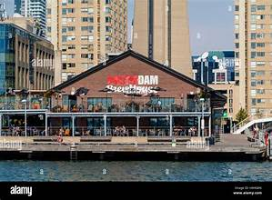 Amsterdam Brewhouse: Where Pets Rule the Menu