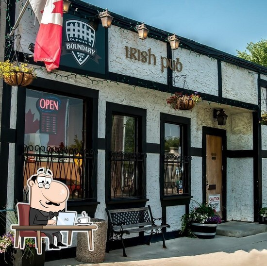 Duggan's Boundary Irish Pub: Restaurants With Pet Areas