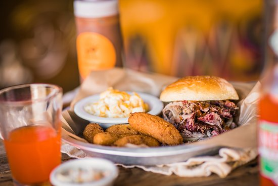 Luella’s Bar-B-Que Food